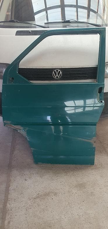 Дверь Передняя левая Volkswagen