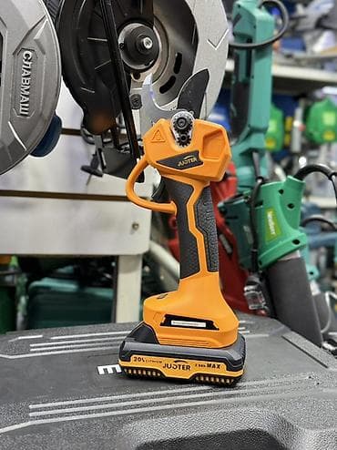 розы: Ручные секаторы — 1