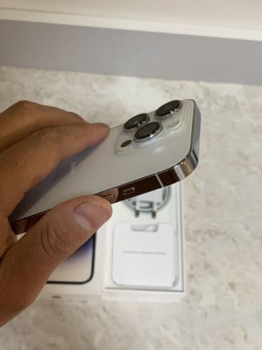 сколько стоят наушники p9: IPhone 14 Pro, Б/у, 256 ГБ, Matte Silver, Наушники, Зарядное устройство, Защитное стекло, 98 % — 3