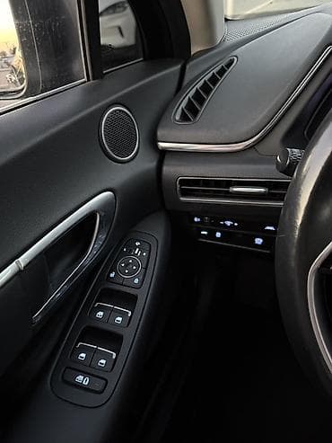 краслер 300: Hyundai Sonata: 2019 г., 2 л, Автомат, Газ, Седан — 4