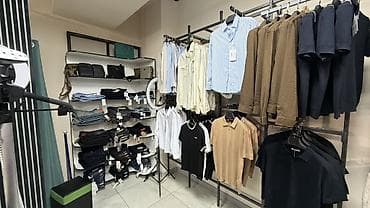 Эркектер кийими: 🔥 ПРОДАЁТСЯ ГОТОВЫЙ МАГАЗИН МУЖСКОЙ ОДЕЖДЫ 📍 Площадь: 40 м² 🏢 — 7