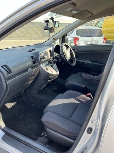 продаю авто с последующим выкупом: Toyota WISH: 2003 г., 1.8 л, Автомат, Бензиновая, Минивэн — 7