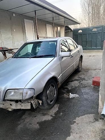 34 е: Mercedes-Benz C-Class: 1997 г., 2.2 л, Автомат, Бензин, Седан — 3
