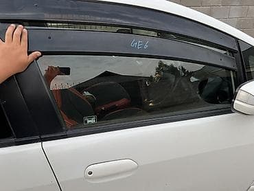 Унаа: Эшикке коймо Алдыңкы оң Honda, Колдонулган, Оригинал — 1