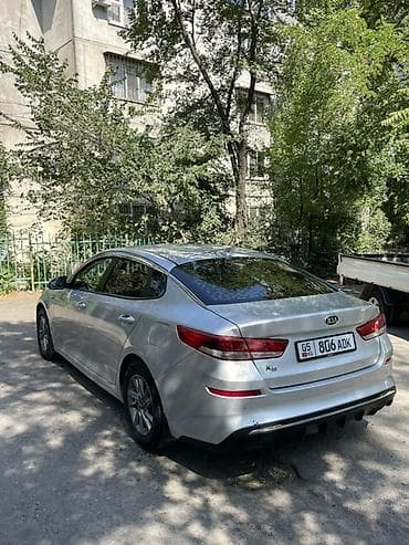 не таксованная: Kia K5: 2019 г., 2 л, Автомат, Газ, Седан — 6