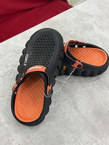 ботинки 45: Мужские сабо/кроксы EVA - Цвет: черный с оранжевыми акцентами - — 3