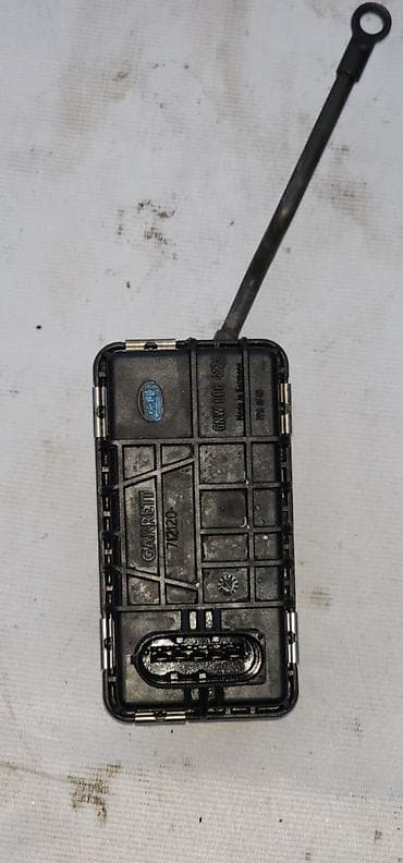 Детали электрики авто: Электрический моторчик Mercedes-Benz 2003 г., Б/у, Германия — 3