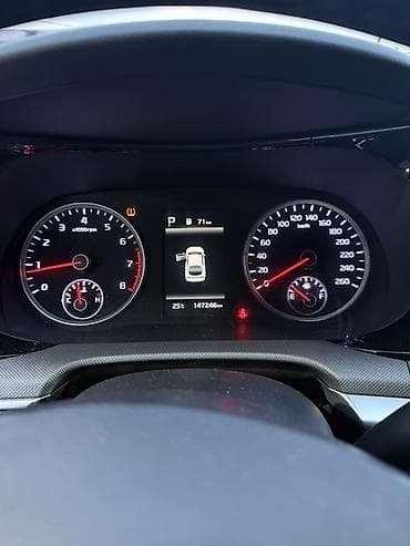 tur: Kia K5: 2019 г., Седан — 6