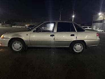 Daewoo Nexia: 2012 г., 1.5 л, Механика, Бензин, Седан — 10