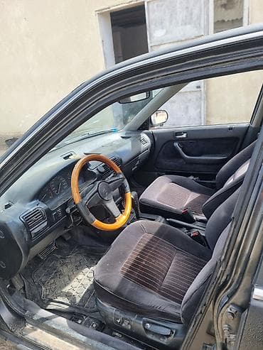 акорд 1991: Honda Accord: 1990 г., 2 л, Механика, Бензин, Седан — 5