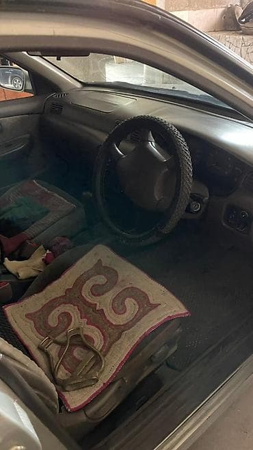 suzuki splash: Nissan Sunny: 1997 г., Автомат, Бензин, Седан — 5