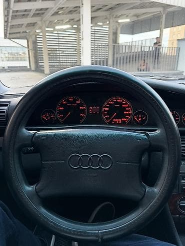 лобовые стекла ауди 80: Audi A6: 1994 г., 2.6 л, Автомат, Бензин, Седан — 7