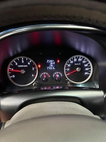 пл: Hyundai Porter: 2017 г., 2.5 л, Автомат, Дизель, Фургон — 9