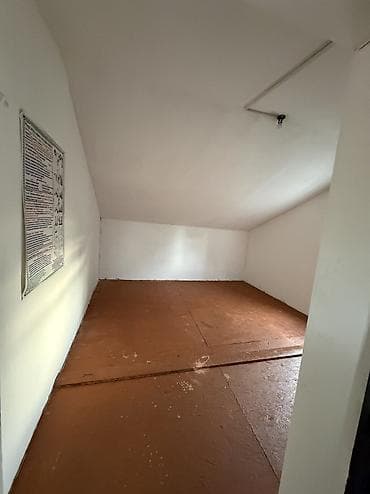 12 м², Без мебели at lalafo.kg 12 м², Без мебели