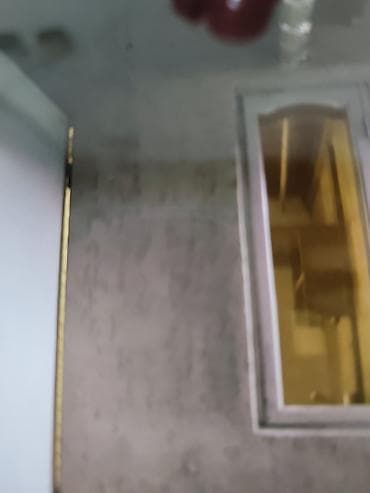 квартира с душом: Сдаётся 1-комнатная квартира+прихожая. Вода заведена внутрь, есть — 1