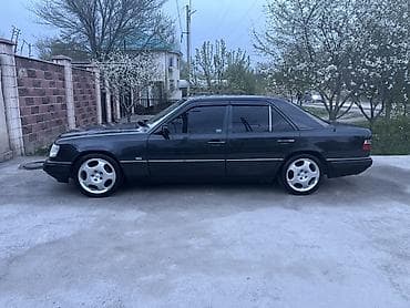 Mercedes-Benz W124: 1995 г., 3.2 л, Автомат, Бензин, Седан — 2