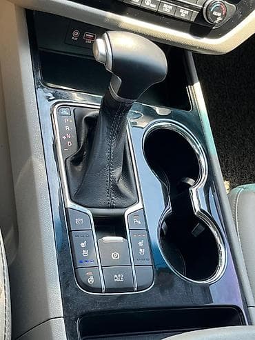 2 4 д: Kia Carnival: 2019 г., 2.2 л, Автомат, Дизель, Минивэн — 2