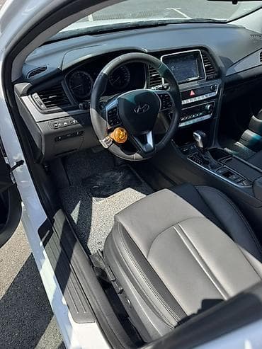 Транспорт: Hyundai Sonata: 2023 г., 2 л, Автомат, Газ, Седан — 10