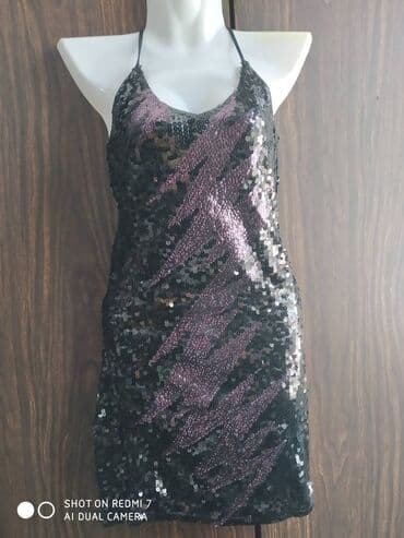 прокат вечерних платьев больших размеров: Продаю очень красивое, вечернее платье нос гипюровой накидкой. Размер — 10