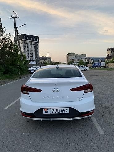 corolla e150: Hyundai Avante: 2020 г., 1.6 л, Вариатор, Бензин, Седан — 3