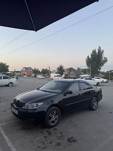 Транспорт: Toyota Camry: 2002 г., 2.4 л, Механика, Газ, Седан — 1