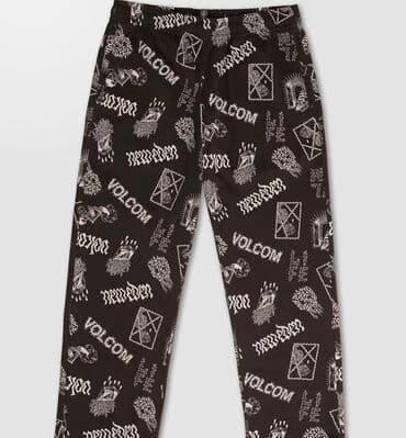 Брюки: Volcom. Эти брюки с эластичной резинкой на талии, входящие в серию — 5