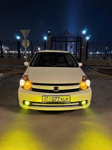 Транспорт: Honda Stream: 2003 г., 2 л, Автомат, Бензин, Универсал — 7