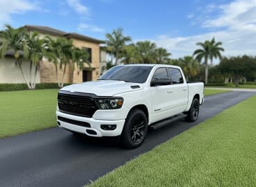 Dodge Ram 1500: 2021 г., 3.6 л, Автомат, Бензиновая, Пикап