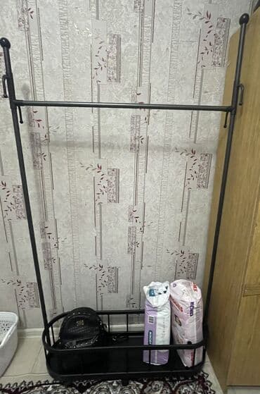 полка для обуви деревянная: Передвижная напольная вешалка с корзиной-органайзером - Материал — 2