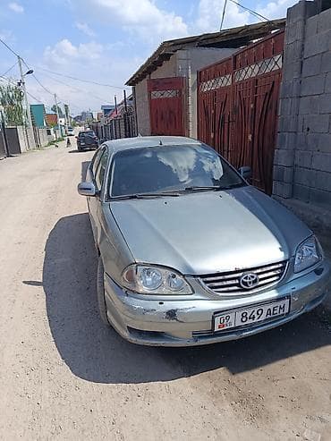 с4 авант: Toyota Avensis: 2001 г., 2 л, Ручные, Седан — 8