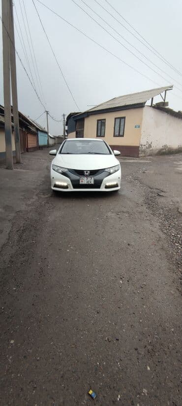 форт фокус 2013: Honda Civic: 2012 г., 1.8 л, Механика, Бензин, Хэтчбэк — 2