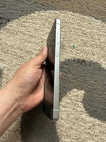 пл: Samsung Galaxy S25 Ultra, Б/у, 512 ГБ, цвет - Белый, 1 SIM, eSIM — 5