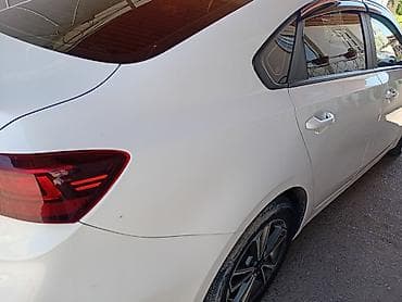 мерседес т 1: Kia Cerato: 2021 г., 1.6 л, Автомат, Бензин, Седан — 8