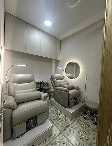 манаса токтогула: Сатам Каш, кирпикти коррекциялоо студиясы 21 м², Ремонту менен, Жабдуулары менен, Көп кабаттуу турак имараты — 1