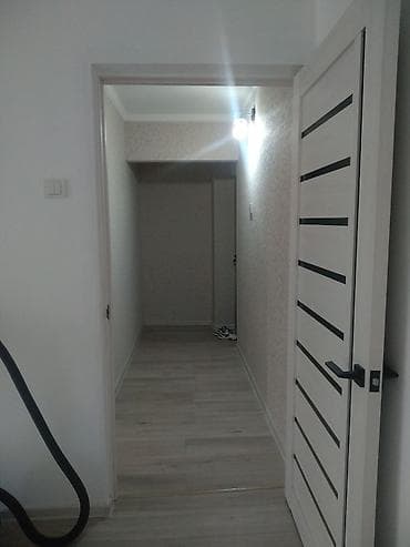 однокомнатная квартира продажа: 1 комната, 32 м², 104 серия, 1 этаж — 4