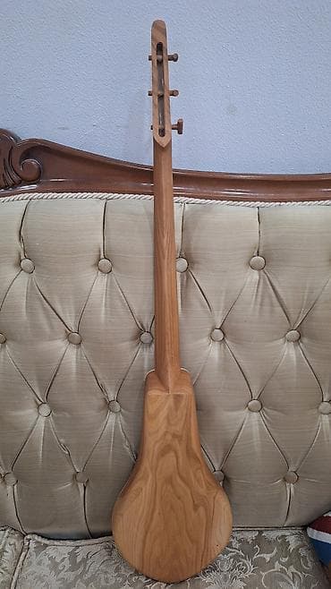 как научиться играть на комузе: Традиционный струнный инструмент КОМУЗ, ручная работа из массива — 2