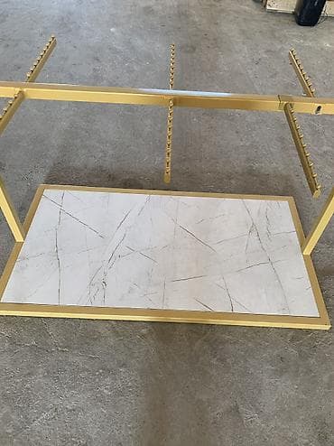 Оборудование для салонов красоты: Вешалка: ширина - 80 см длина - 150 см высота - 170 см длина рабочей — 4