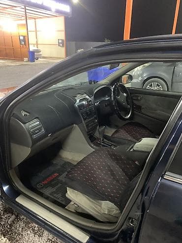 фора: Nissan Cefiro: 2000 г., 2 л, Автомат, Бензин, Седан — 7