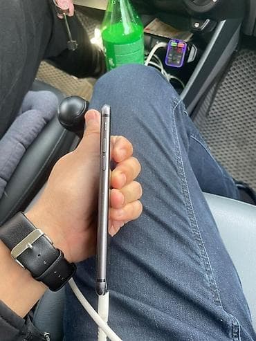 бу iphone 8: IPhone 8, 64 ГБ, Space Gray, Кабель — 2