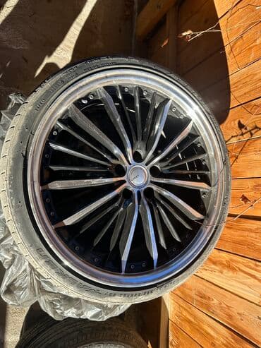 продаю титан диск на ниву: Литые Диски R 20 Комплект, отверстий - 5, Б/у — 2