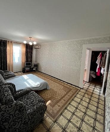 московская белинка: 2 комнаты, 44 м², ул. Московская / Манаса (Белинка) 104 серия, 5 этаж, Евроремонт — 1
