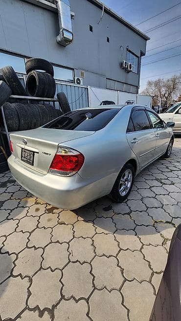 Продажа авто: Toyota Camry: 2005 г., 2.4 л, Автомат, Бензин, Седан — 3