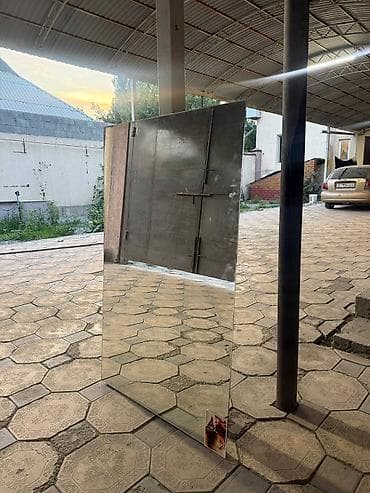 Зеркала: Напольное зеркало без рамы, прямоугольной формы. - Тип: классическое — 4