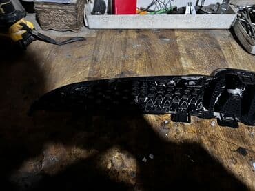 Кузовные детали: Решетка радиатора Honda Оригинал — 4