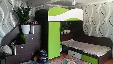 детская кроватка с бортиком: Детский модульный мебельный комплекс с кроватью и хранением - — 1