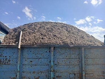 Песок, Насыпью