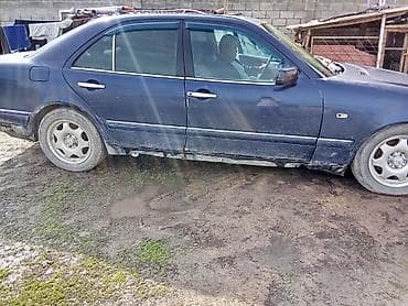 Транспорт: Mercedes-Benz E-Class: 1996 г., 3.2 л, Механика, Газ, Седан — 5