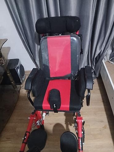 oxygen concentrator цена: Инвалидная коляска с поддержкой корпуса и столиком - Тип — 5