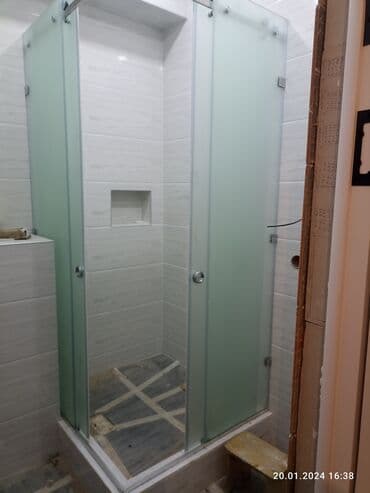 установка стеклянной перегородки в душе цена: На заказ Цельностеклянная перегородка, Для офиса, Бесплатный замер, Бесплатная доставка, Бесплатная установка — 13
