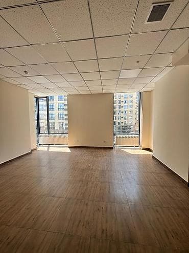 Аренда офисов, 60 м², В бизнес центре, С юридическим адресом — 1